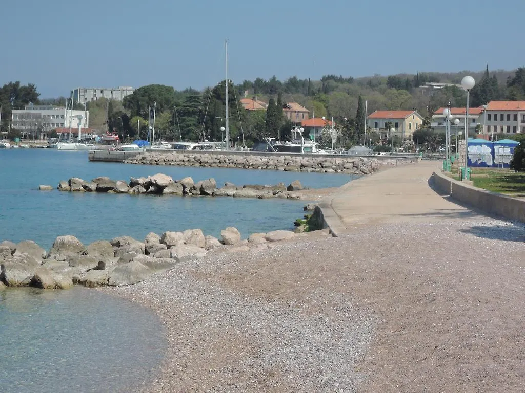 Apartment Hemingway Malinska 0*,  Croatia