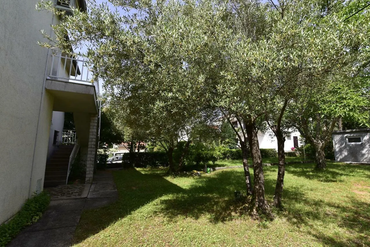 Apartment Hemingway Malinska