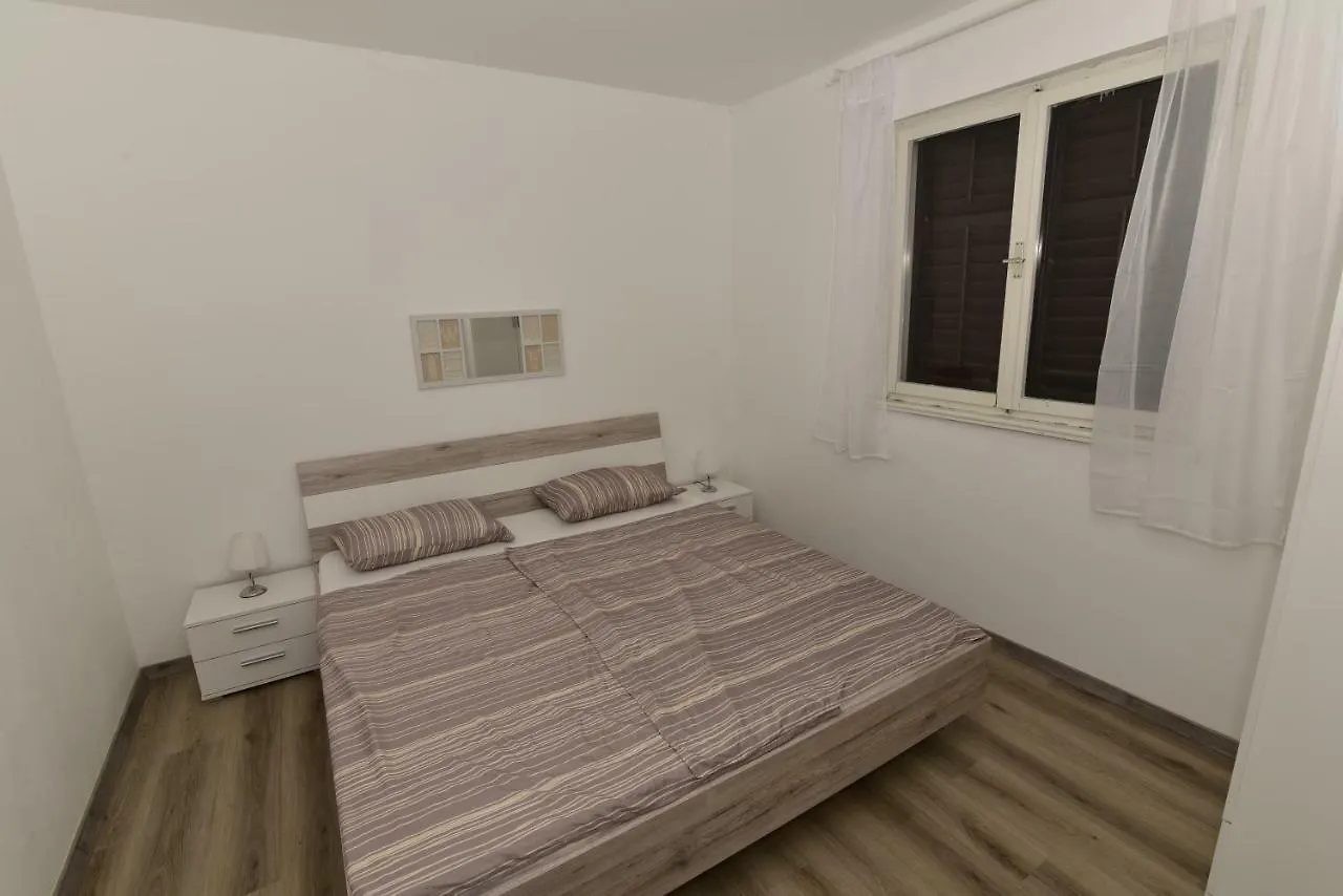 Apartment Hemingway Malinska